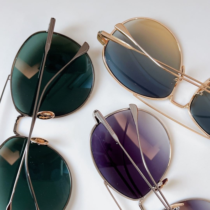TOM FORD